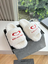China Replica Balenciaga Women Shoes 70usd Only